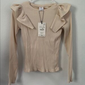 Zara Cream Fitted Ruffled Blouse